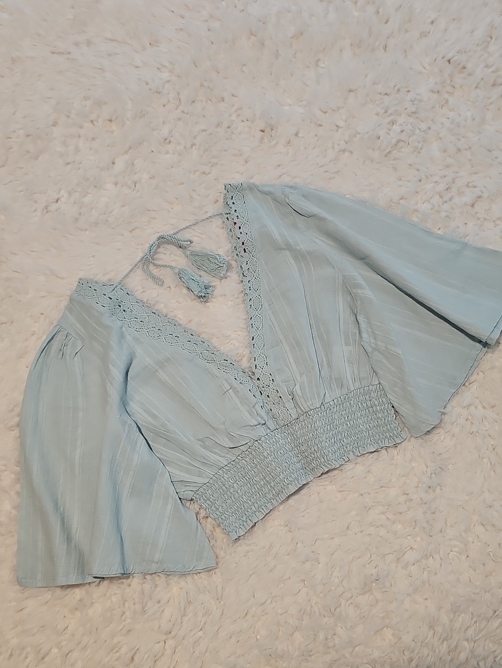 Guess Chambray Lace Crop Top - Picture 2 of 9